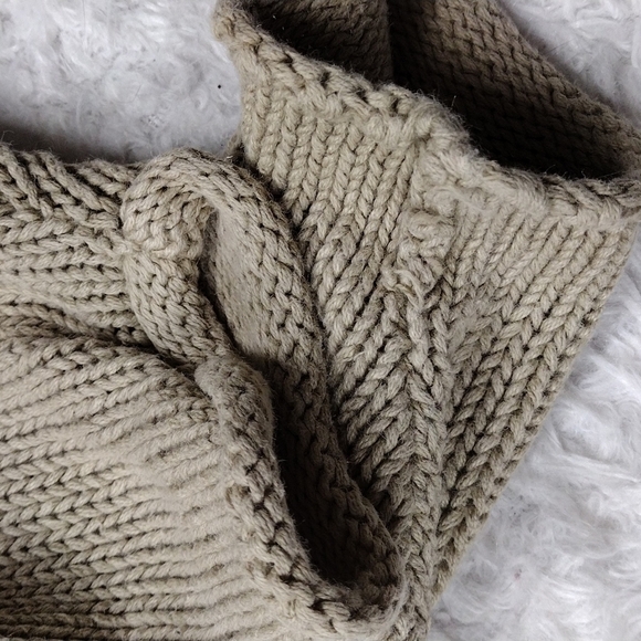 The Limited Tan Mock Neck Elbow Sleeve Pullover Raglan Cable Knit Sweater - Picture 5 of 9